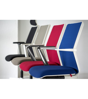 EQUIS TAPIZADA ESTRUCTURA BLANCA